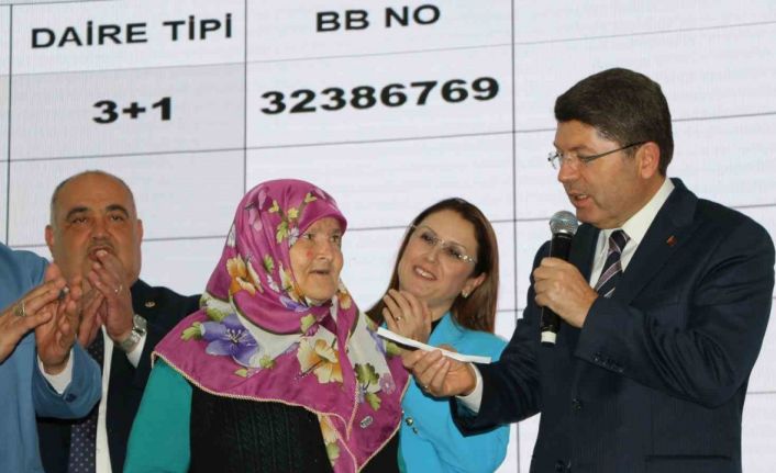 Adalet Bakanı Tunç: "Millete borcumuz var’’