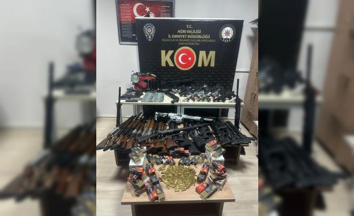 Ağrı’da ruhsatsız silah operasyonu: 2 gözaltı