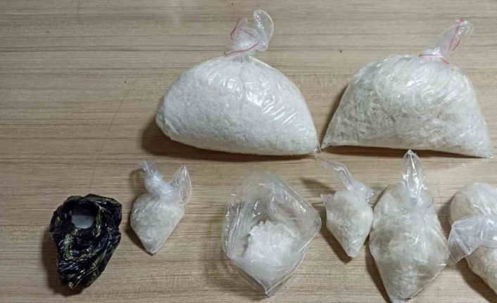 Ankara’da 1 kilo 298 gram metamfetamin ele geçirildi