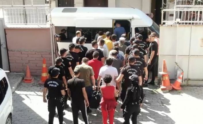 Aranan 92 şahıs polisten kaçamadı