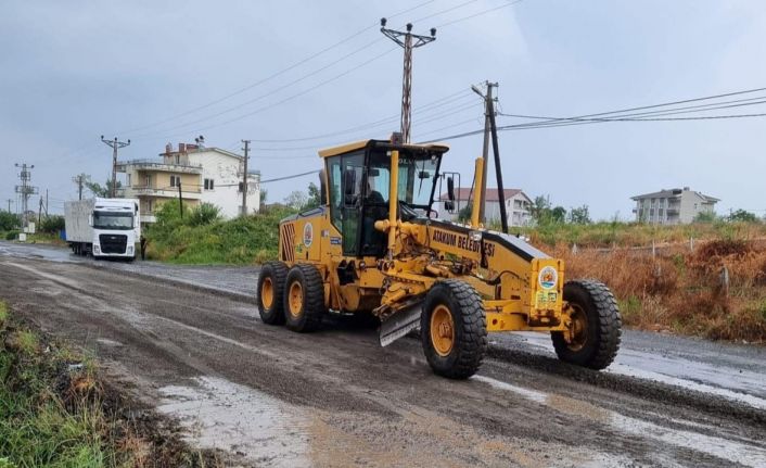 Atakum’da selin izleri siliniyor
