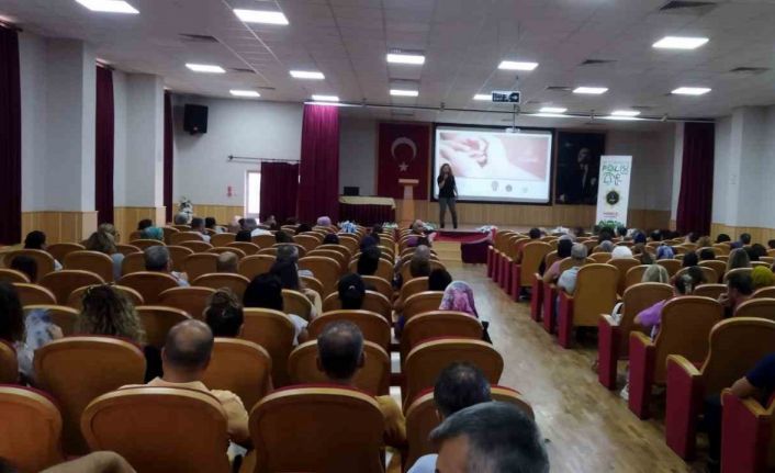 Aydın’da 435 öğretmene “En iyi narkotik polisi anne” eğitimi verildi