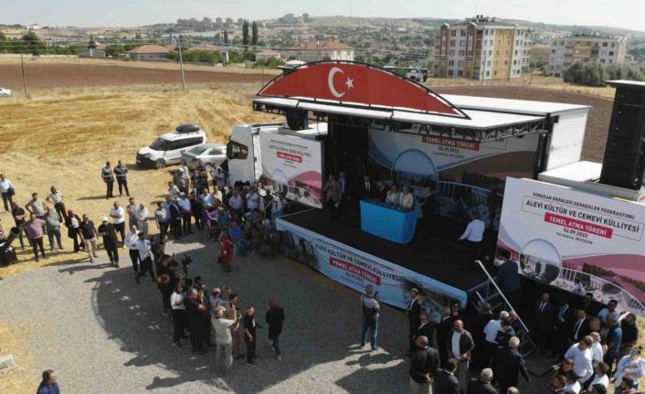 Bahçeli’nin bağışladığı arsa üzerine Türkiye’nin en büyük Cem Evi Külliyesi’nin temeli atıldı