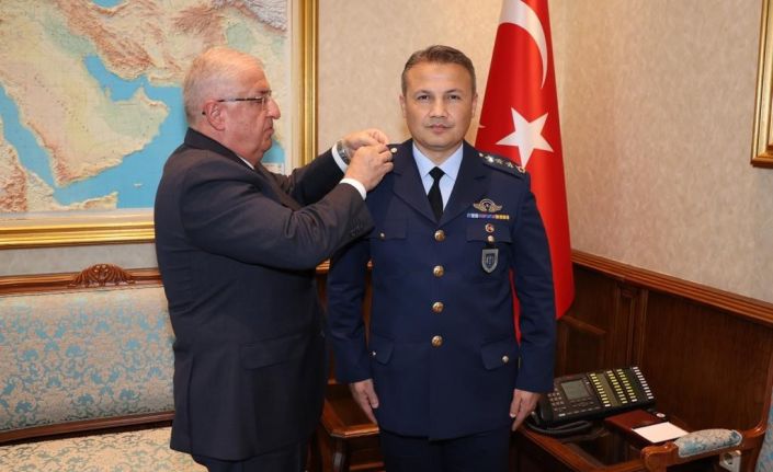 Bakan Güler, uzaya gidecek ilk Türk Hava Kuvvetleri pilotunu kabul etti