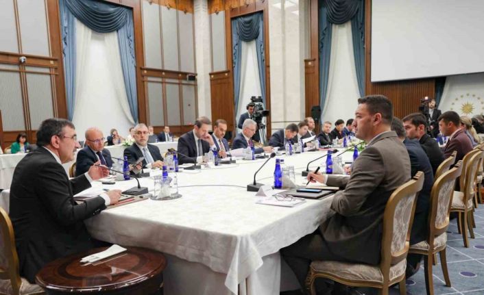 Bakan Kacır: “(OVP) 30 politika ve tedbirin 24’ü sanayi ve teknoloji alanı ile ilgili”