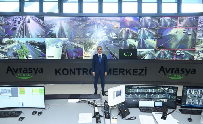 Bakan Uraloğlu: "Avrasya Tüneli sismik bilezikler sayesinde her türlü depreme karşı dayanıklı inşa edildi"