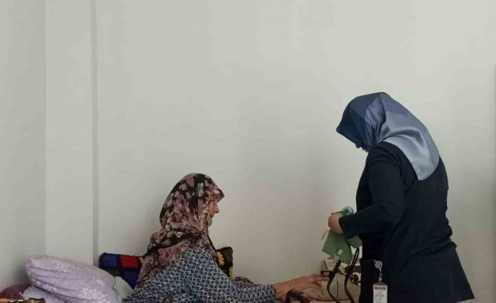 Balıkesir’de yaşlı bireyler sağlıklı yaş alıyor