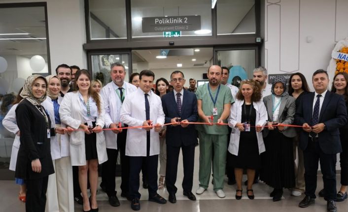 Başakşehir Çam ve Sakura Şehir Hastanesi Dermatokozmetoloji Merkezi açıldı: "Estetik uygulamalar güvenilir ellerde yapılacak"