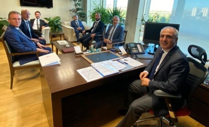 Başkan Akçadurak: “Vatandaşlarımız Murat Dağı ile ilgili müsterih olsun”