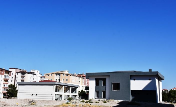 Başkan Çolakbayrakdar: İmar sorunu olan bölgelerin aşamasını yerinde takip ediyoruz"