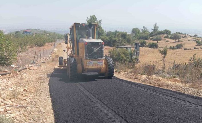 Başkan Özyiğit "Göreve geldiğimiz günden bu yana ilçemiz genelinde 74 kilometre yeni yol açtık"