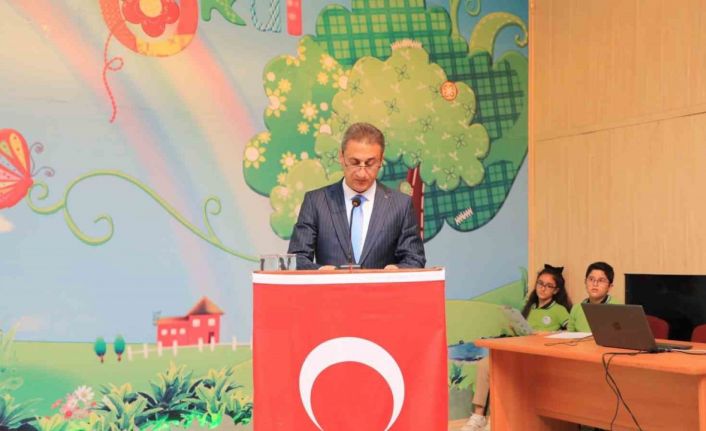 Bitlis’te ‘İlköğretim Haftası’ töreni