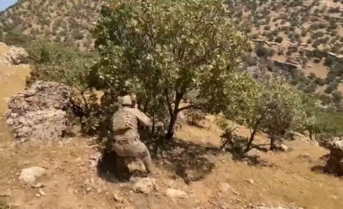 Bölücü terör örgütüne ait çok sayıda silah ve mühimmat ele geçirildi