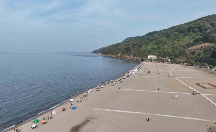 Bursa’nın son ‘Mavi Bayrak’lı plajı sonbaharda da ilgi görüyor