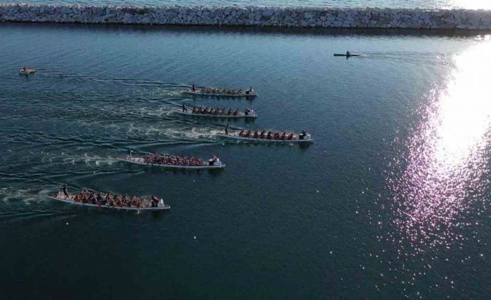 Çeşitli şirketlerden 2 binden fazla çalışan, Maltepe’de Dragon Festivali’nde bot yarışlarında mücadele ediyor