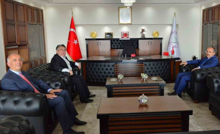 Cumhuriyet Başsavcısı Alan’dan Rektör Özölçer’e ziyaret