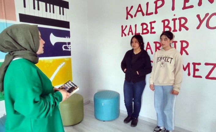 Diksiyon eğitimi ile akıcı konuşma becerisi kazanıyorlar