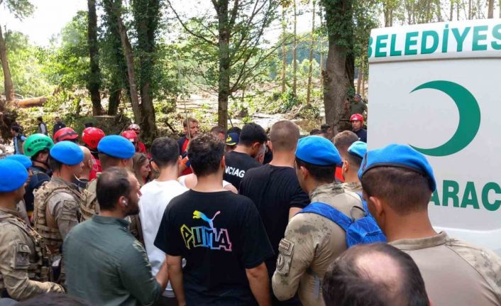 Doktor ve eşinin cansız bedenine ulaşıldı: Selde ölenlerin sayısı 5’e yükseldi