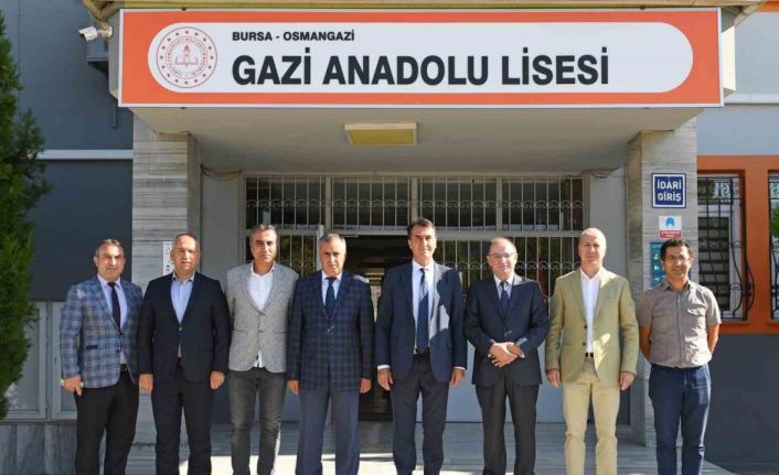 Dündar’dan gençlere teknoloji vurgusu