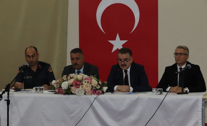 Edremit’te okul güvenlik tedbirleri toplantısı yapıldı