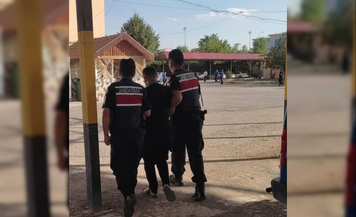 Elazığ’da 29 yıl kesinleşmiş hapis cezası bulunan zanlı tutuklandı