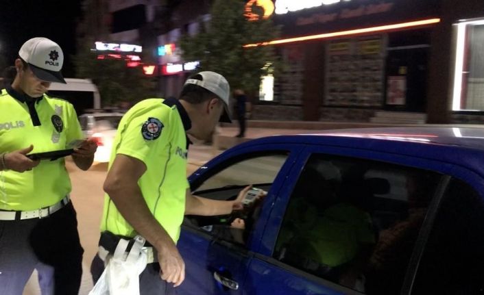 Elazığ’da şok asayiş uygulaması: Bin 390 şahıs ve 330 araç sorgulandı