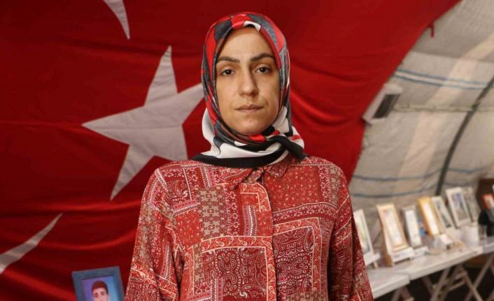 Evladına kavuşan Ayşegül Biçer: “Sezgin Tanrıkulu’nun partisinden derhal ihraç edilip siyasetten men edilmesi gerekiyor”