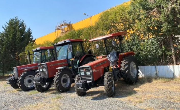 Fabrikalarda traktör ve tonlarca saç malzemesi dolandırıcılığı: O anlar kamerada