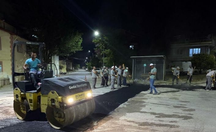 Gediz Belediyesinden gece mesaisi