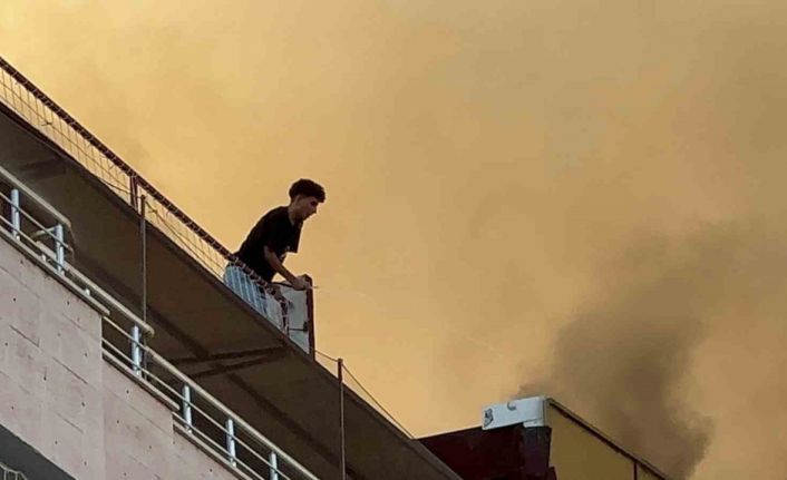 İtfaiyenin müdahalede gecikmesi yangını büyüttü