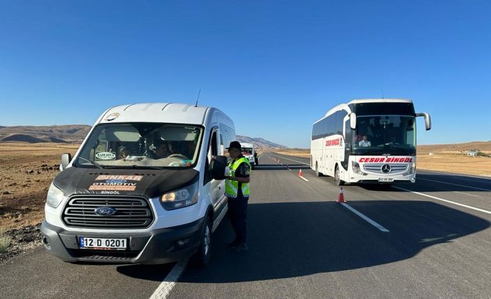 Karlıova’da okul servisleri denetlendi