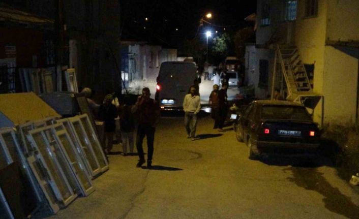 Malatya’da dehşete düşüren olay: Husumetlisinin boğazını bıçakla kesip canlı yayın yaptı