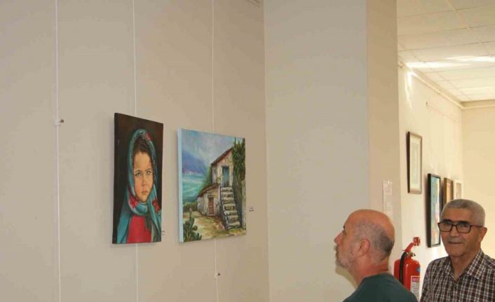 ‘Mavi Liman 17’ sergisi Kartal’da açıldı