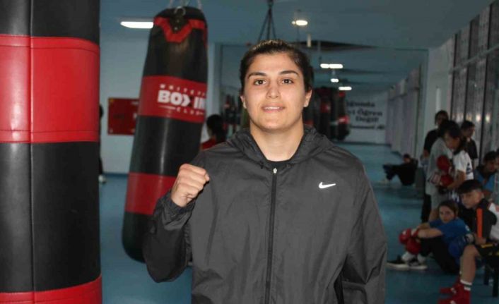 Milli boksör Busenaz Sürmeneli, Paris Olimpiyatları için Ordu’da kampa girdi