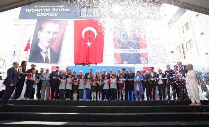 Milli Eğitim Bakanı Tekin: “Bireysel tüketiciye sattıkları fiyatın 3 katına okullarda su satan belediyeler vardı”