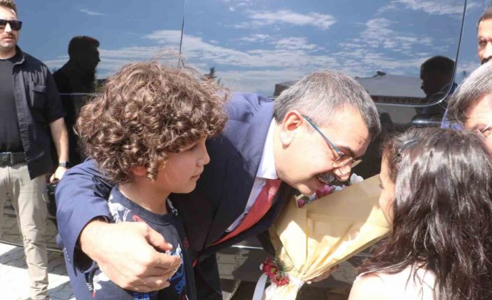 Milli Eğitim Bakanı Tekin: "Dijital bağımlılık ve obezite ile mücadele edeceğiz"