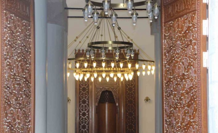 Sahabelerin eliyle kiliseden camiye çevrilen fethin sembolü Cizre Ulu Camii dimdik ayakta