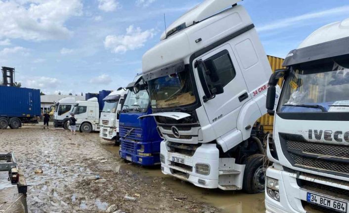 Selin vurduğu Halkalı Gümrüğü’nde yaralar sarılıyor