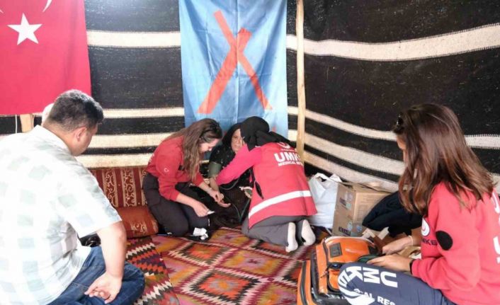 Söğüt şenliklerin 47 hastaya sahra çadırlarında müdahale edildi