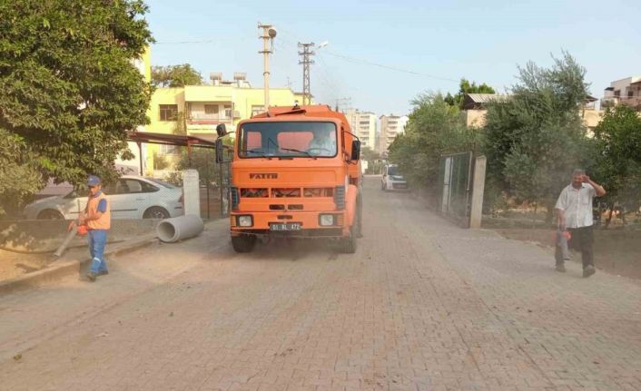 "Temiz Kozan” ile mahalleler ve sokaklar temizleniyor