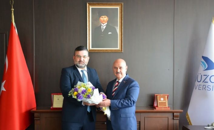 Tıp Fakültesinde görev değişimi