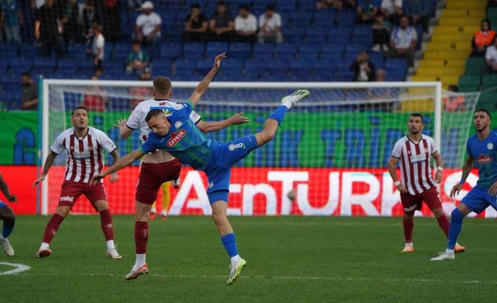 Trendyol Süper Lig: Çaykur Rizespor: 1 - EY Sivasspor: 1 (Maç sonucu)