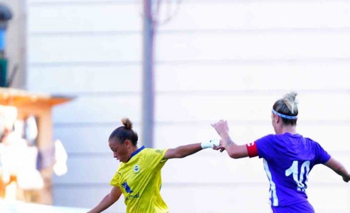 Turkcell Kadın Futbol Süper Ligi: Karadeniz Ereğli Belediye Spor: 1 - Fenerbahçe: 3