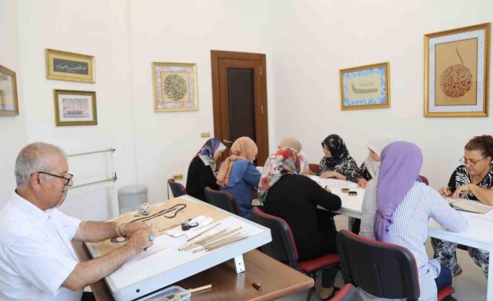 Van Büyükşehir Belediyesinden Hüsn-İ Hat Kursu