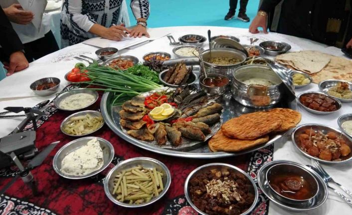 Van Mutfak Yöresel Ürünler Gurme Fuarı kapılarını ziyaretçilere açtı