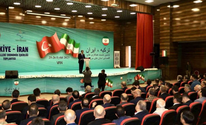 Van’da Türkiye-İran heyetleri arasında "Sınır İlleri Ekonomik İşbirliği Toplantısı" yapıldı