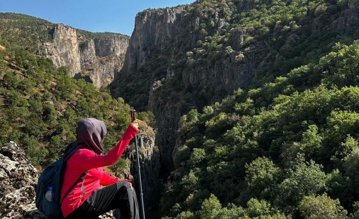 Vanlı gezginler doğayla iç içe unutulmaz bir gün yaşadı