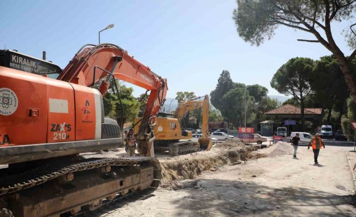 Yatağan Atatürk Caddesinde altyapı çalışması başladı