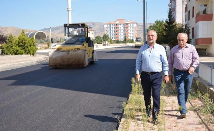 Zile’de asfalt çalışmaları başladı