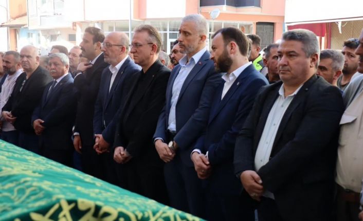 AK Parti Altıntaş İlçe Yönetim Kurulu üyesi İzzet Akbulut toprağa verildi